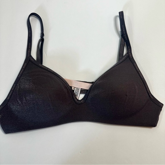Victoria's Secret Other - Victoria’s Secret T-Shirt Lightly Lined Wireless Bra 34A Glitter Black